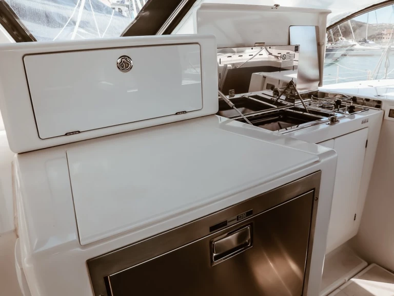 Noleggio a Punta Ala – Jeanneau Sun Loft 47 su SamBoat