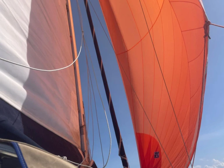 Noleggio Barca a vela Bénéteau con patente nautica