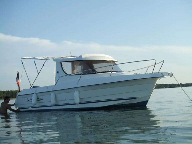 Noleggio barche Quicksilver Quicksilver 670 Week-End a Lanton su Samboat