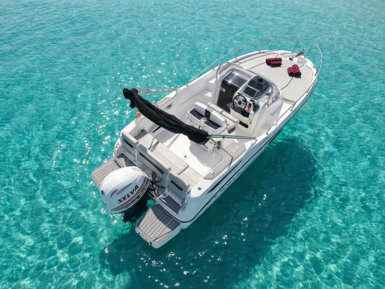Noleggio a Ibiza Town – Karnic 602 su SamBoat