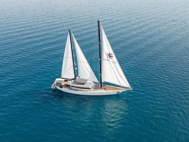 Noleggio Barca a vela  con patente nautica