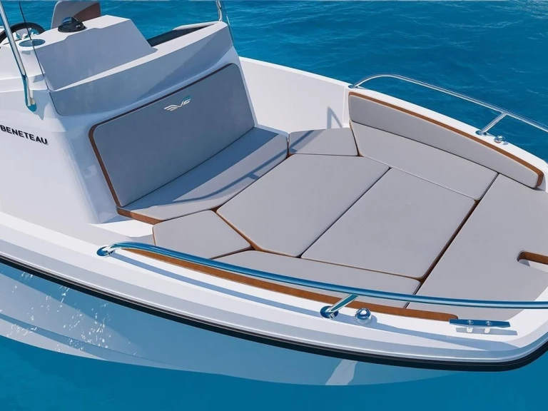 Noleggiare una Bénéteau Flyer 6 SPACEdeck a Sète