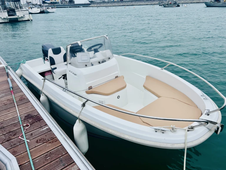 Noleggio a Saint-Malo – Jeanneau Cap Camarat 4.7 Style su SamBoat