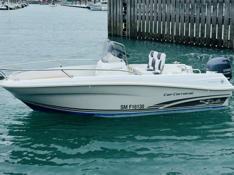 Noleggiare una Jeanneau Cap Camarat 4.7 Style a Saint-Malo