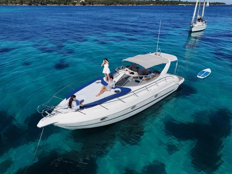 Noleggio Barca a motore a Cannes – Cranchi Zaffiro 34