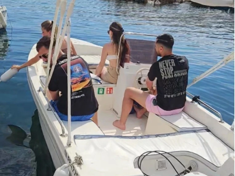 Noleggio a Cannes – Selva Selva T 4.8 su SamBoat