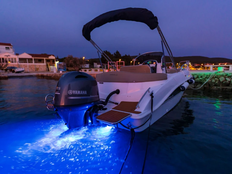 Noleggio a Sveti Filip i Jakov – Marinello fisherman 19 su SamBoat