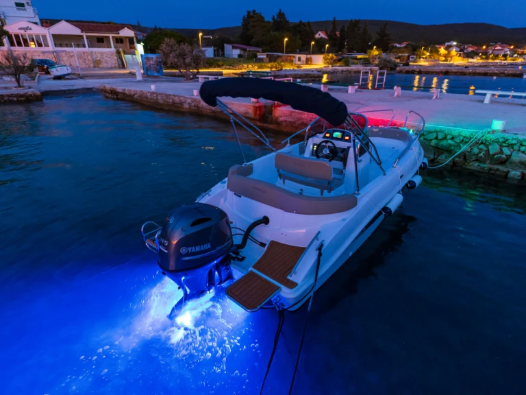 Noleggiare una Marinello fisherman 19 a Sveti Filip i Jakov