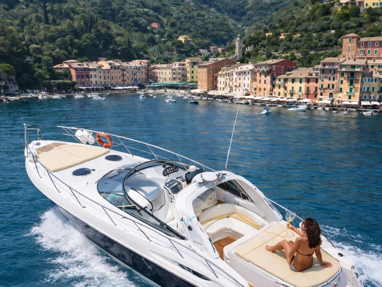 Noleggio Barca a motore Cranchi con patente nautica