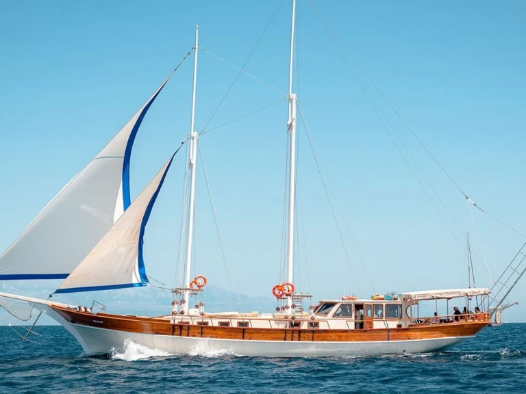 Noleggio barche Bossoglina economico Sv. Donat