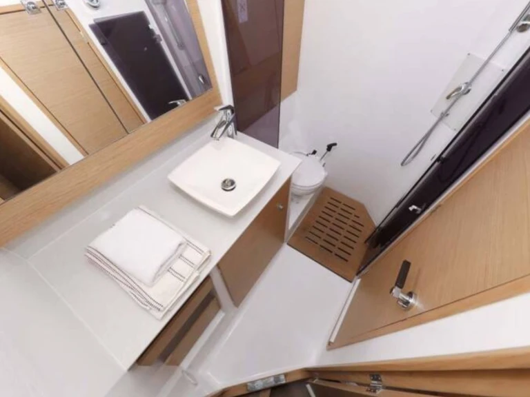 Noleggio Barca a vela Dufour con patente nautica