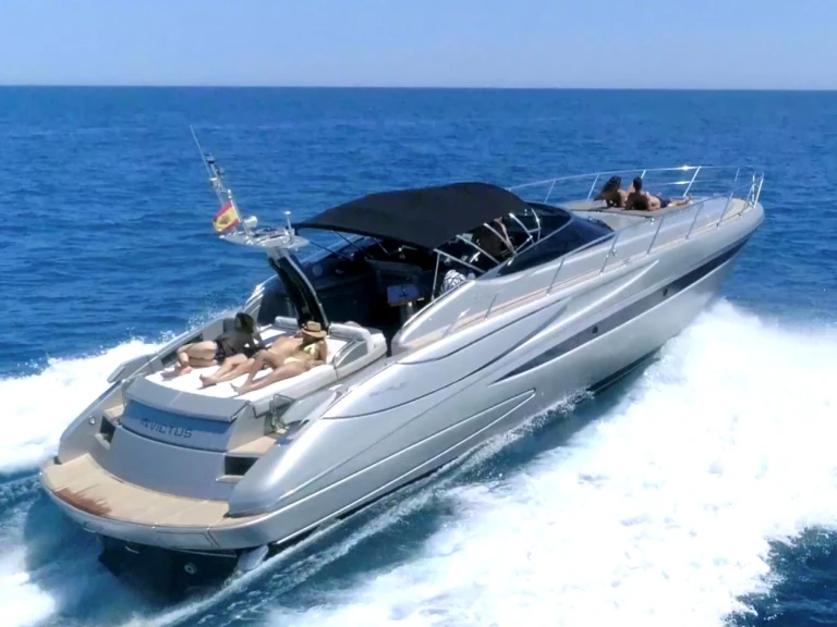 Noleggio Barca a motore con o senza skipper Riva a Marina Botafoch