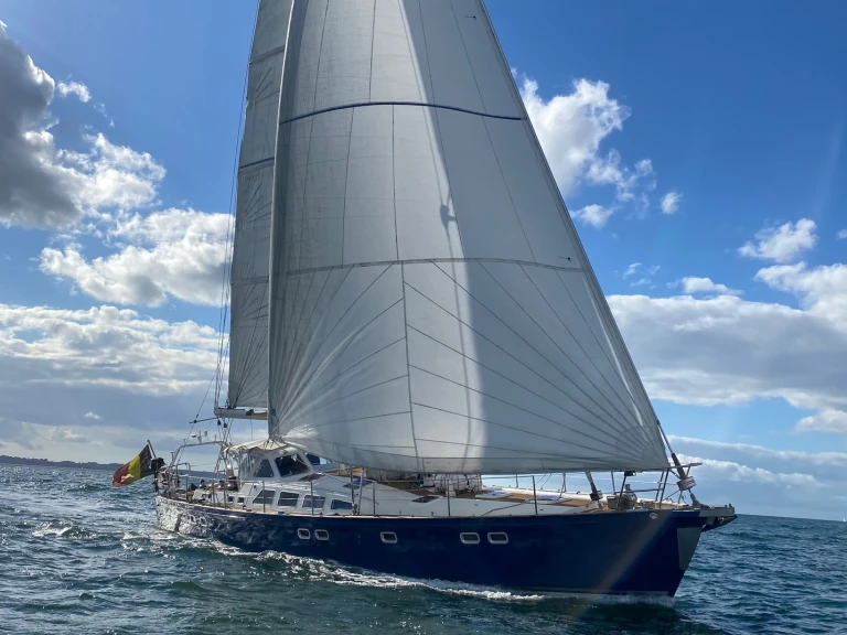 Noleggio Barca a vela Meta con patente nautica