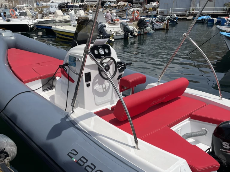 Noleggio Gommone 2 BAR con patente nautica