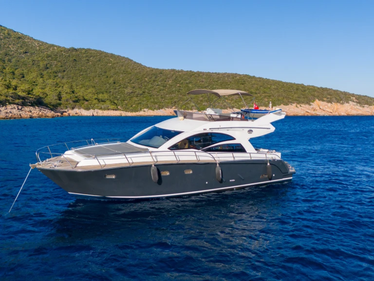 Noleggiare una Sancak 56 a Gümbet