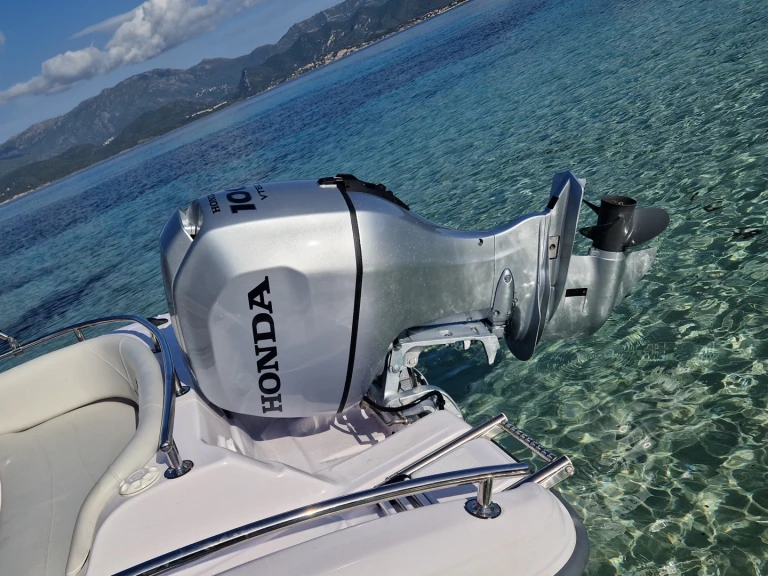 Noleggio a San Fiorenzo – 4XC H19CC su SamBoat