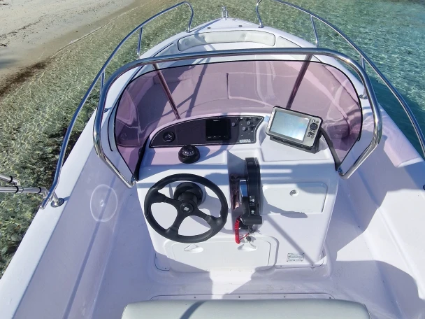 Noleggio barche San Fiorenzo economico H19CC