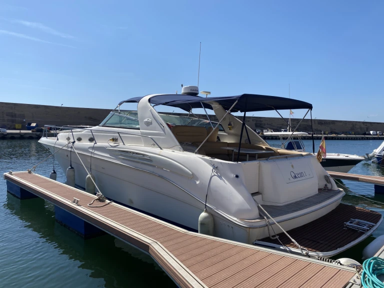 Noleggio barche Sea Ray Sea Ray 450 Sundancer a Las Tres Cales su Samboat