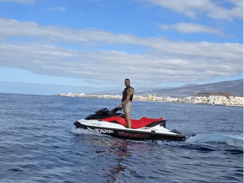 Noleggio Moto d'acqua Sea-Doo con patente nautica