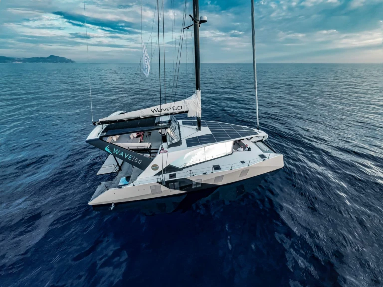 Wave Wave 60 da affittare a  Olbia