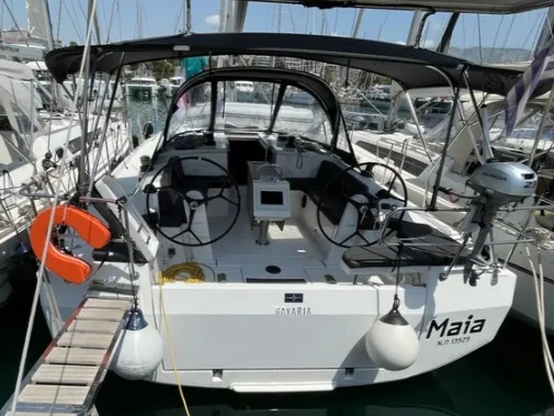 Noleggio a Álimos – Bavaria Bavaria C42 (3 cab.) su SamBoat