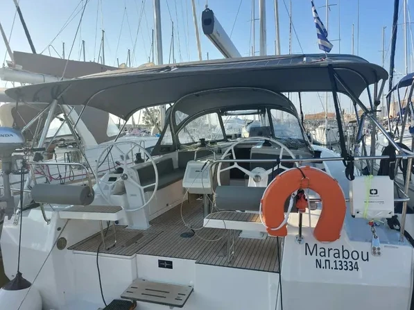 Noleggio barche Lefkáda economico Bavaria C42 (3 cab.)