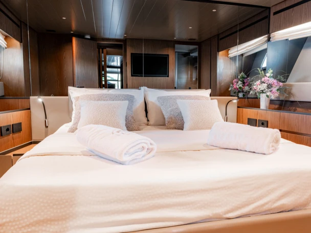 Noleggio Yacht di lusso con o senza skipper Bluegame a Zaratina