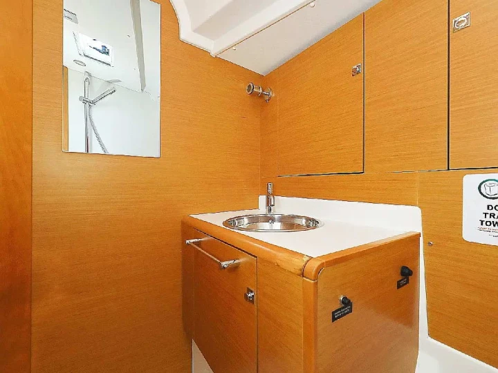 Noleggio Barca a vela con o senza skipper Jeanneau a Rodi (Citta)