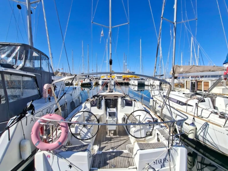 Barca a vela a noleggio a Propriano al miglior prezzo