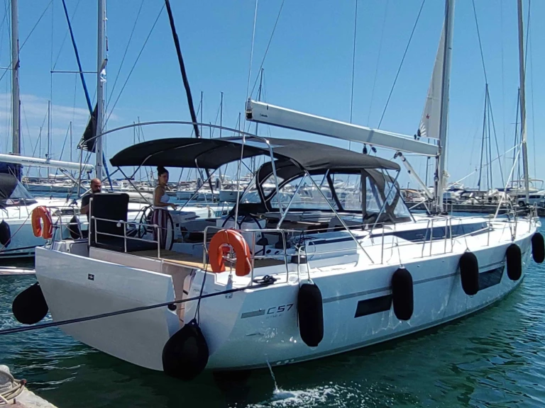 Noleggio Barca a vela Bavaria con patente nautica