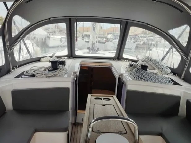 Noleggio Barca a vela Bavaria con patente nautica