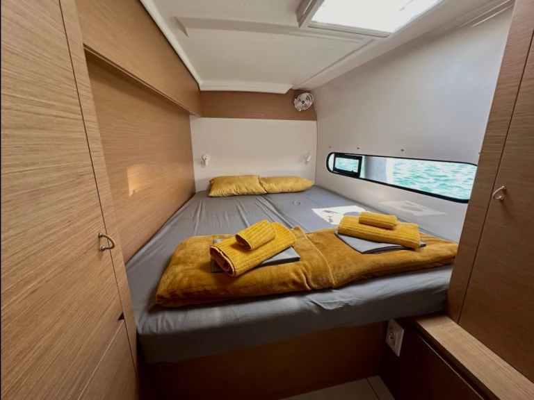 Noleggio Catamarano a Lefkáda – Excess Excess 11 (6 cab.)