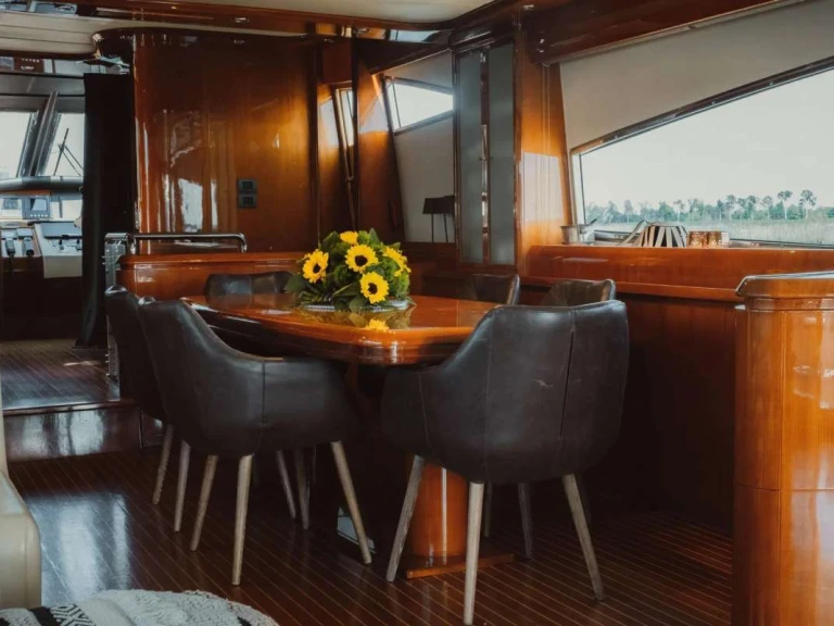 Noleggio Yacht di lusso a Croazia – Astondoa MAGIC SIX
