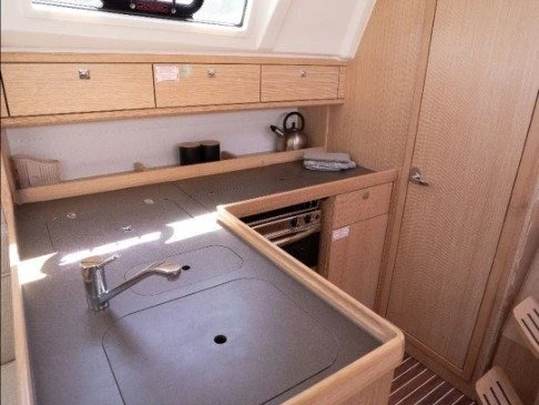 Noleggio Barca a vela Bavaria con patente nautica