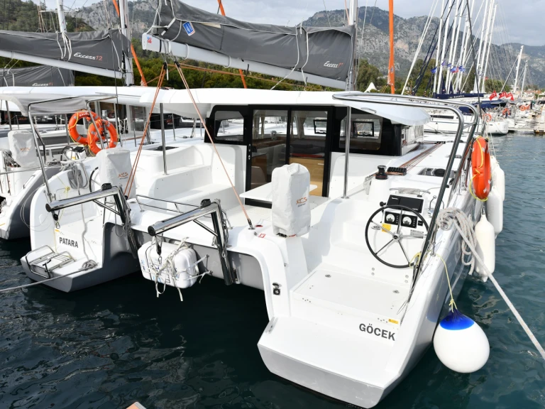 Noleggio Catamarano con o senza skipper Excess a Göcek