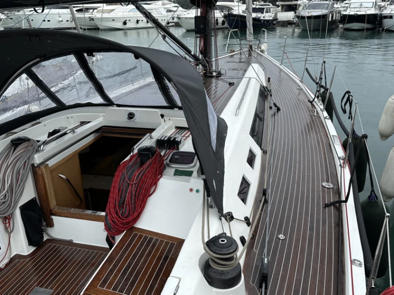 Noleggio Barca a vela a Punat – Solaris Solaris One 44