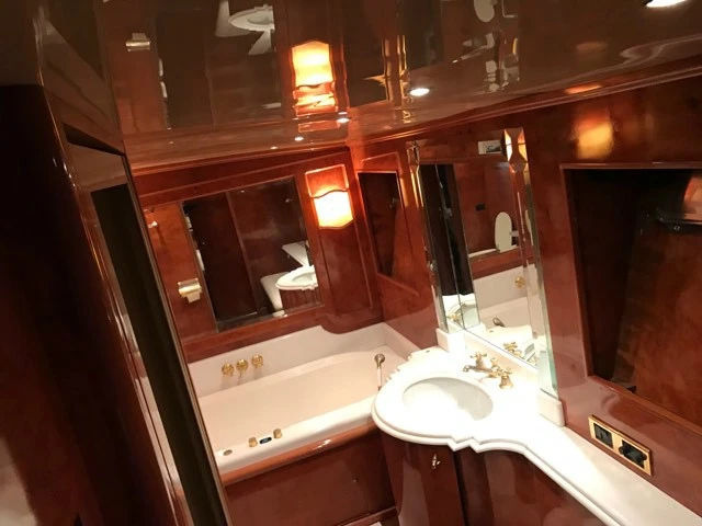 Yacht di lusso a noleggio a Palermo al miglior prezzo