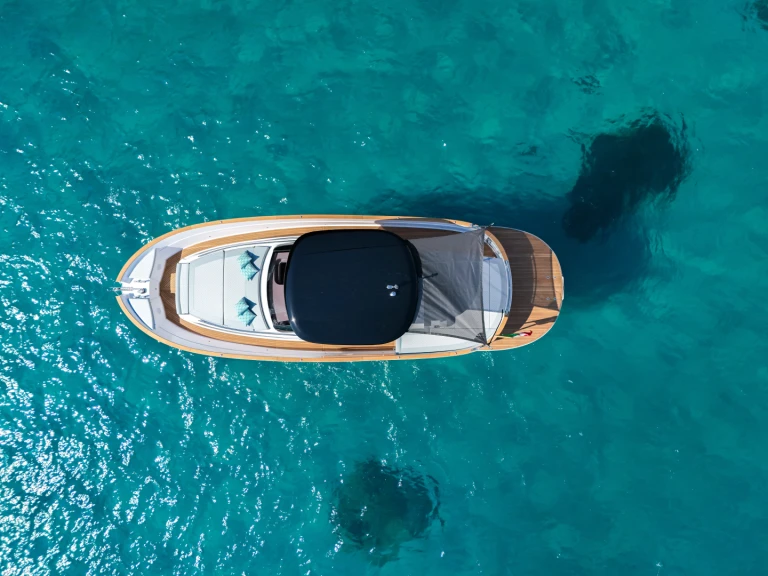 Noleggio Gommone con o senza skipper 2 BAR a Sorrento