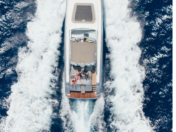 Noleggiare una Alphamarine 50ft a Ornós