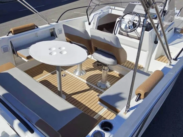 Noleggio barche Bénéteau Flyer 7 SUNdeck a Marina de Palamós su Samboat