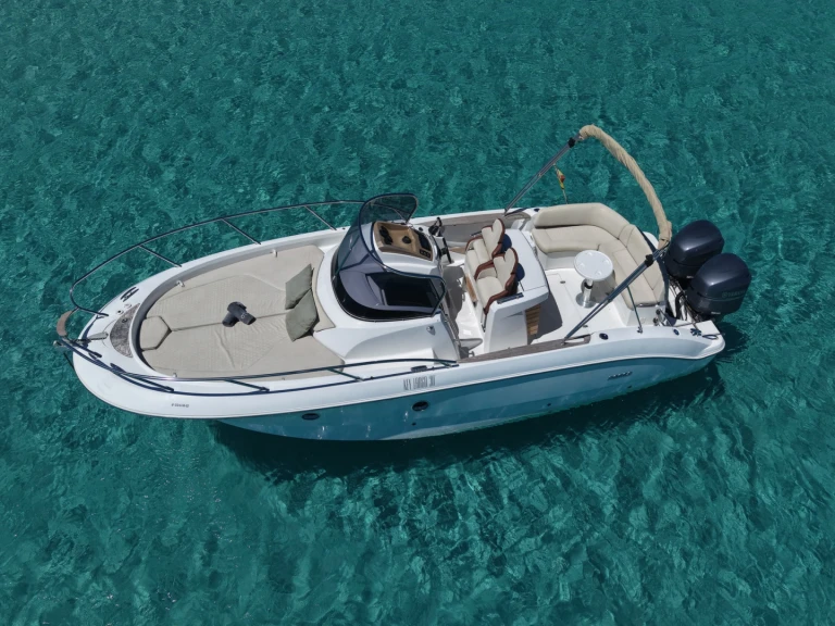 Noleggio Barca a motore Sessa Marine con patente nautica