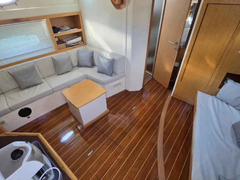 Noleggiare una PRIMATIST By Bruno Abbate G 46 a Capri