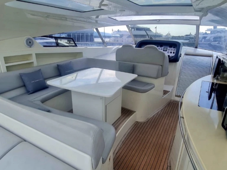 Noleggio Yacht di lusso a Capri – PRIMATIST By Bruno Abbate G 46