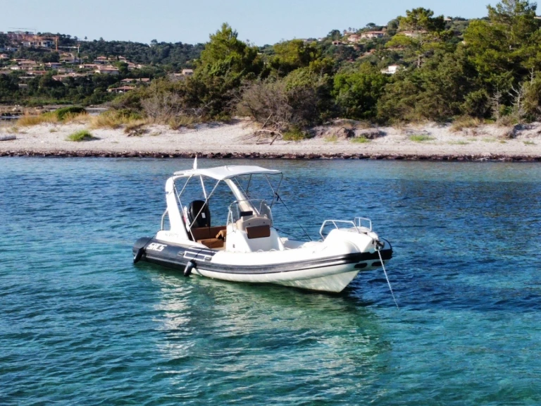 Sacs Sacs S 680 da affittare a  Bonifacio