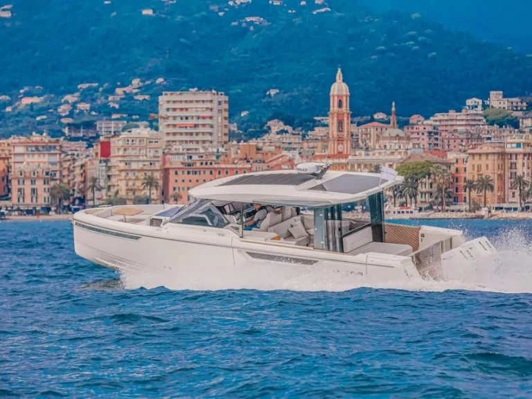 Saxdor 400 GTO da affittare a  Cogolin