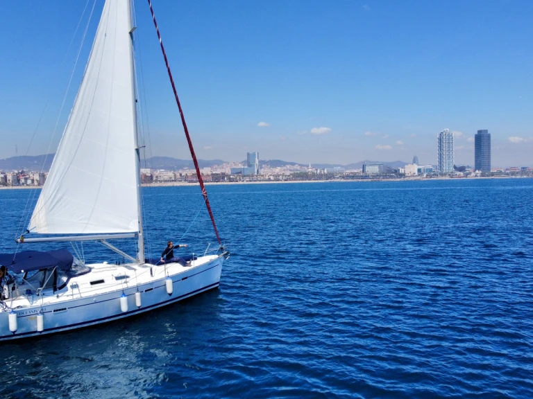 Noleggio a Barcellona – Bénéteau Oceanis 393 Clipper su SamBoat
