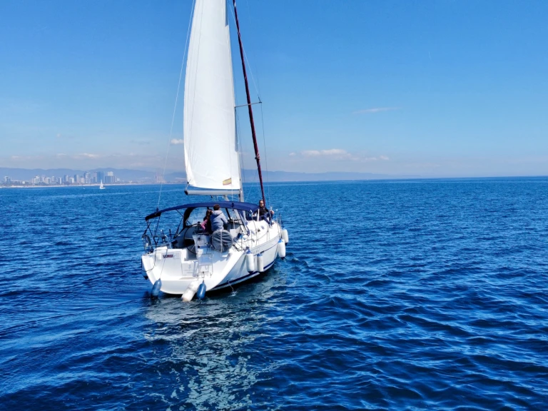 Noleggio barche Bénéteau Oceanis 393 Clipper a Barcellona su Samboat