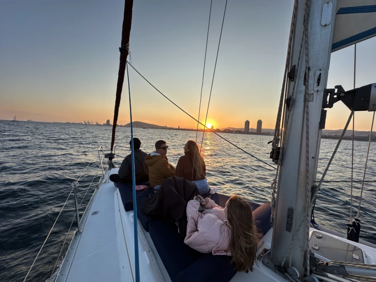 Noleggio Barca a vela Bénéteau con patente nautica