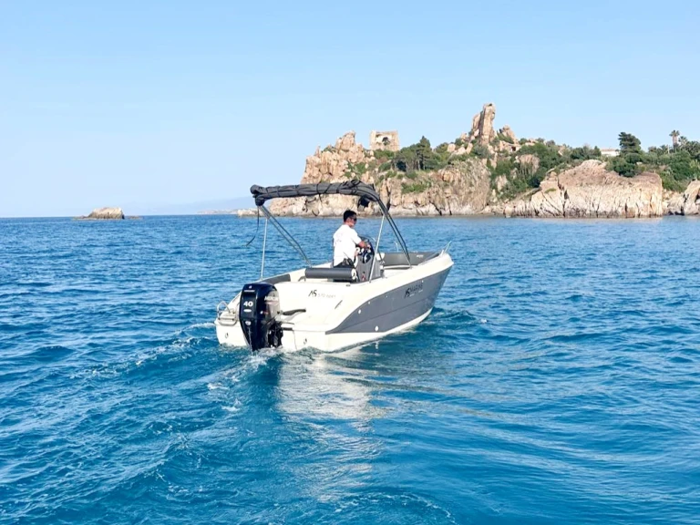 Noleggio Barca a motore con o senza skipper As Marine a Cefalù