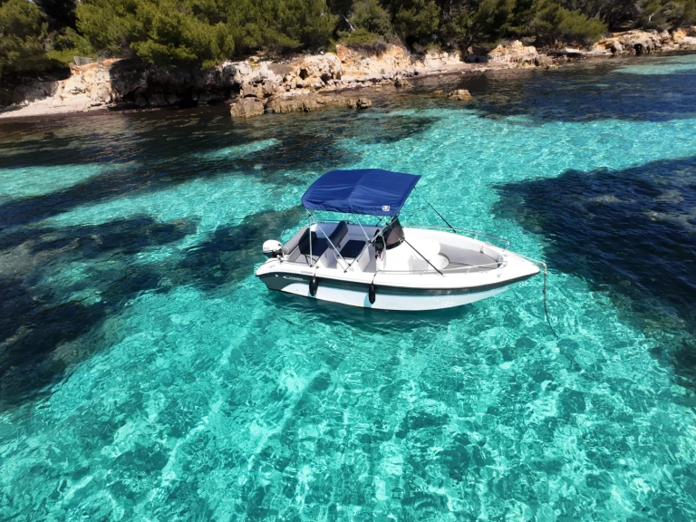 Noleggio a Mandelieu-la-Napoule – Poseidon BlueWater 170 su SamBoat